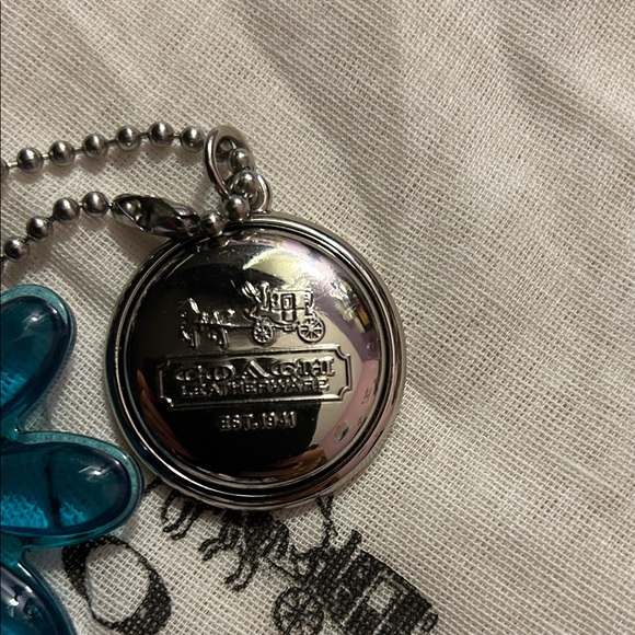 Coach Teal Lucite Daisy Keychain with Silver Coach Medallion in EUC - Picture 2 of 5